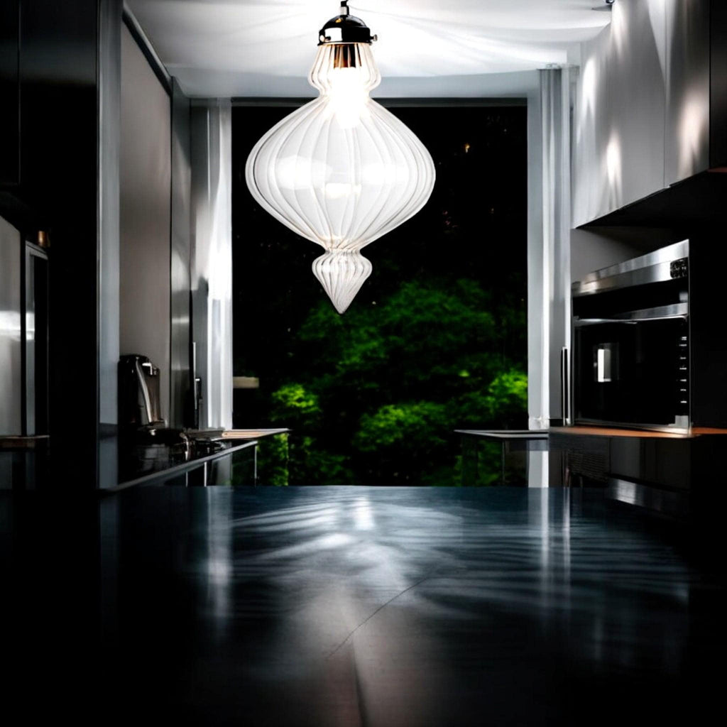 Elegant Blown Glass Pendant Light for Modern Spaces - Perfect Kitchen & Dining Room Decoration, Hanging lamp for Dining room