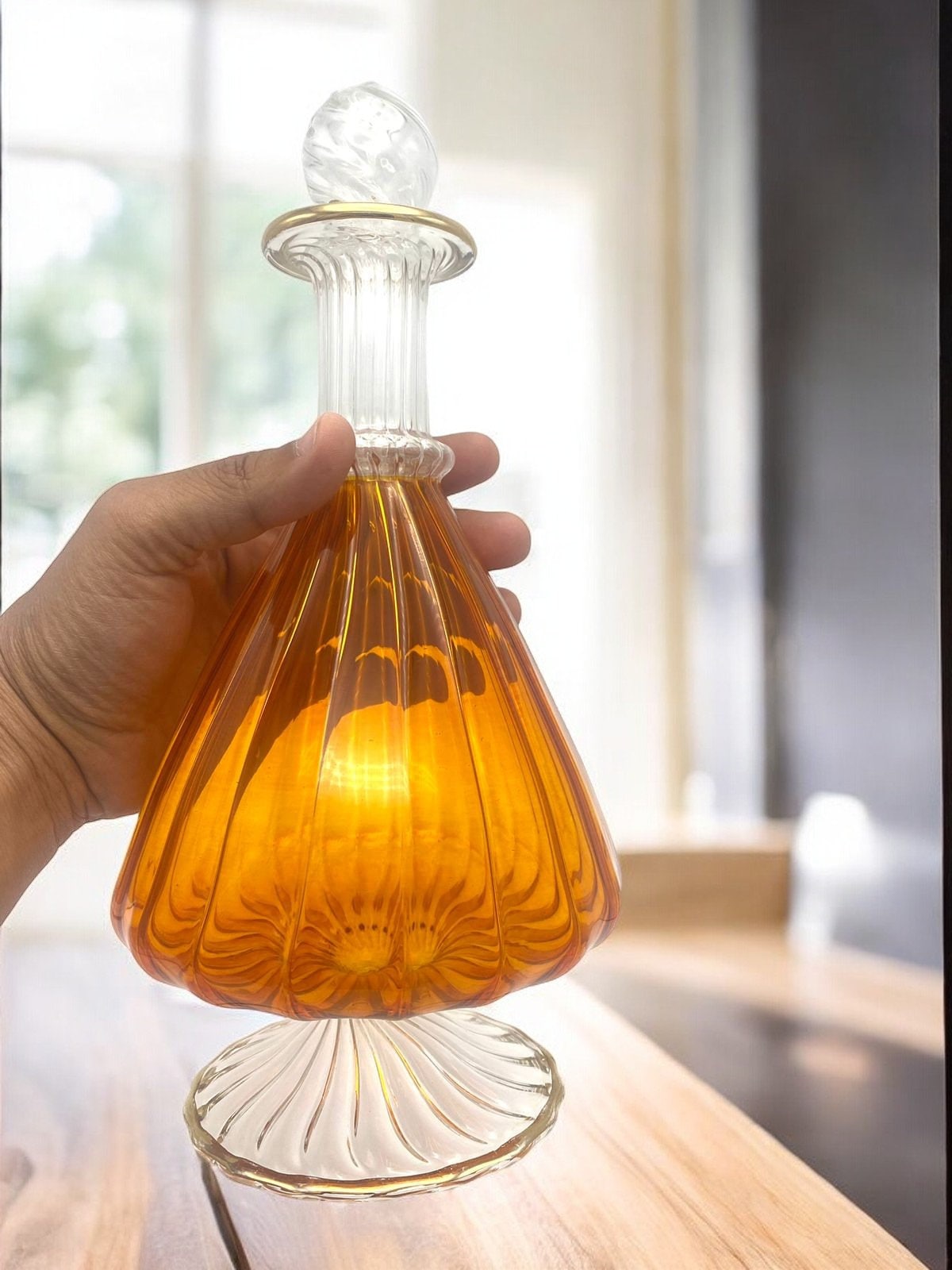 Elegant Handmade Glass Art Decanter - Personalized Sculpted Fragrance Bottle with Stopper