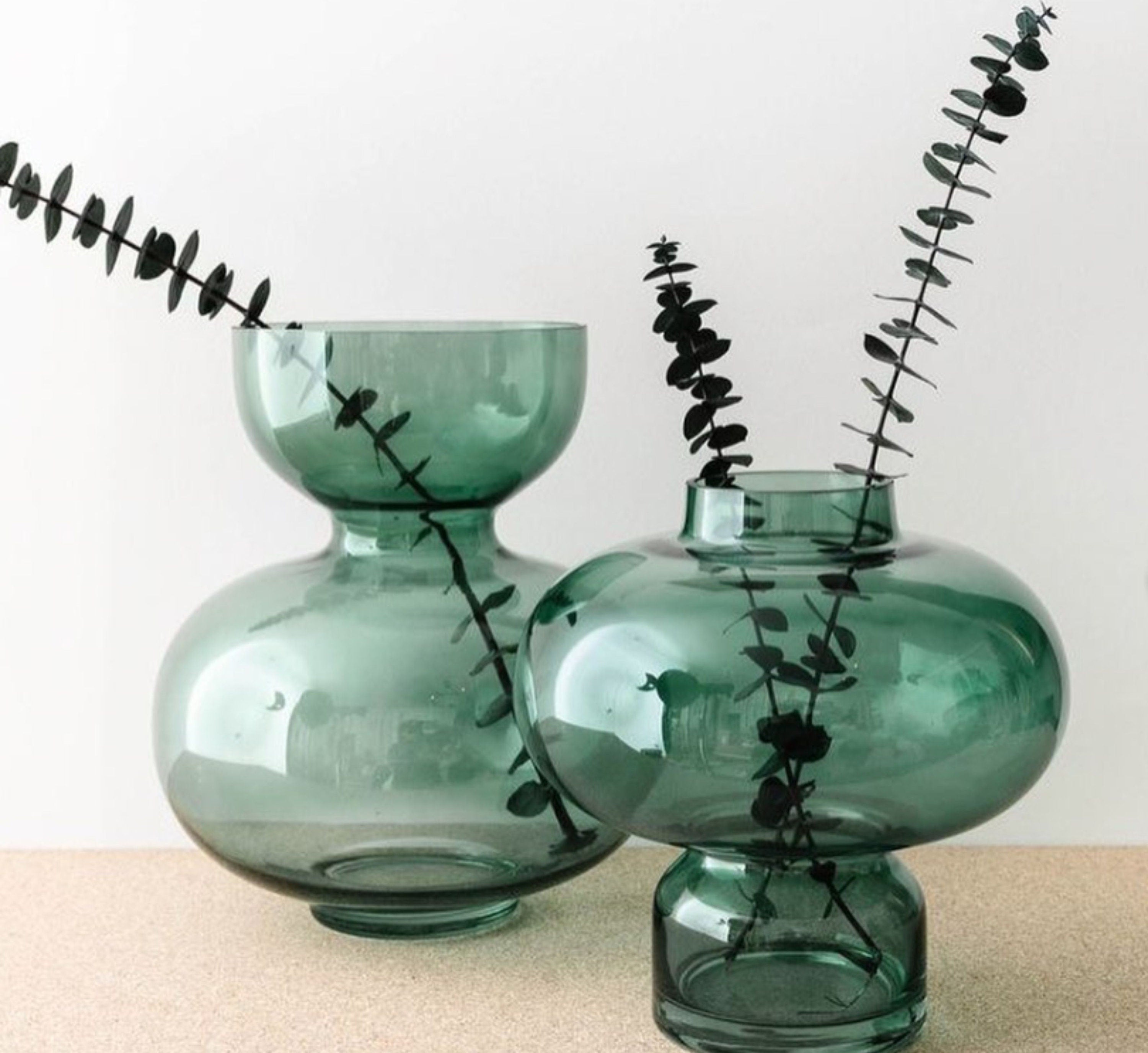 Elegant Hand-Blown Glass Vases - Vintage Art Deco Style in Stunning Colors - Unique Floral Decor Made with Lov