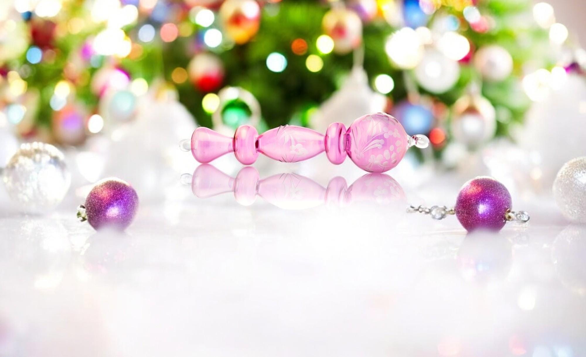 Exquisite Engraved Egyptian Glass Christmas Ornaments - Adorable Hanging Decor - Decorative Tree Topper - Art Glass Holiday Decorations