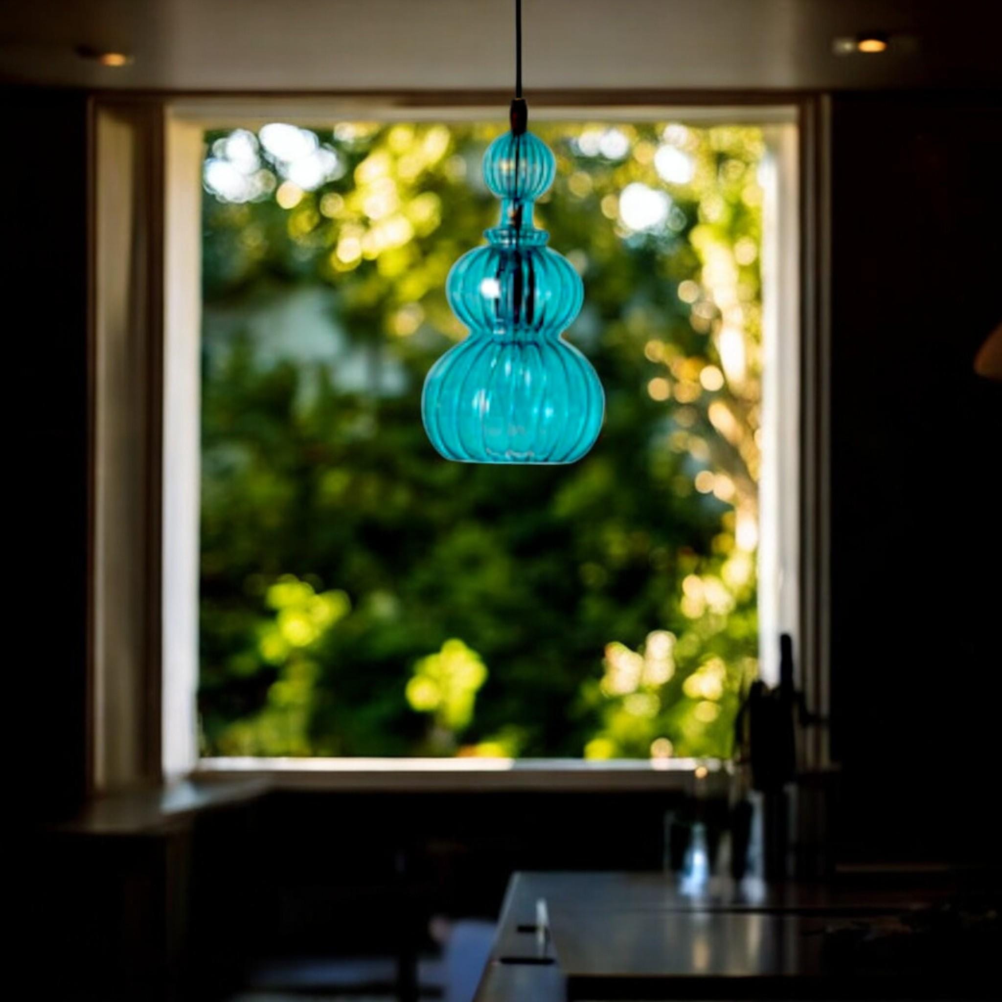 Elegant Handcrafted Glass Pendant Lamp – Custom Artisan Lighting for a Stylish Kitchen