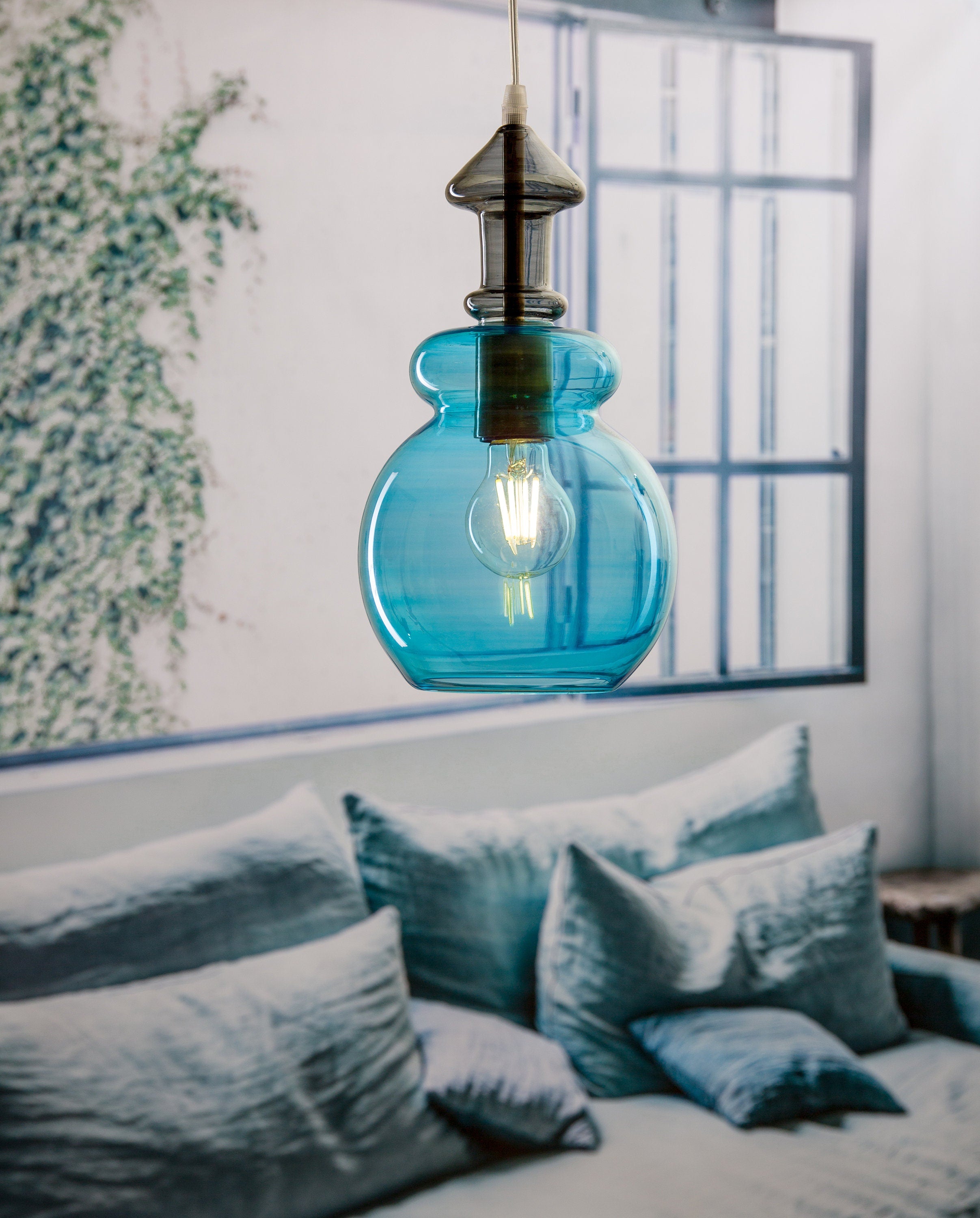 blown glass  pendant light, Unique light fixture, Kitchen décor, Ceiling light, Home décor modern, Light pendants, Dining room Hanging lamp