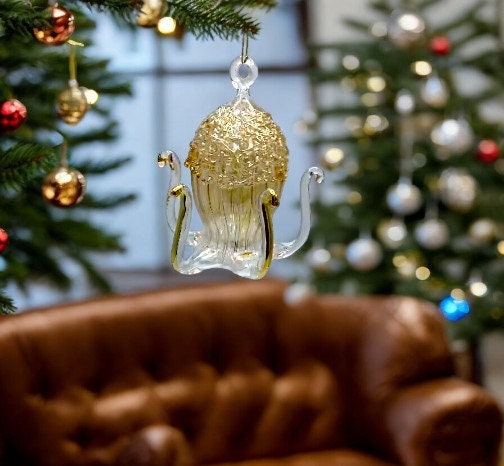 Exquisite Handblown Gold Glass Octopus Ornament - Artisan Holiday Decoration - Unique Christmas Gift Idea - Glass Art