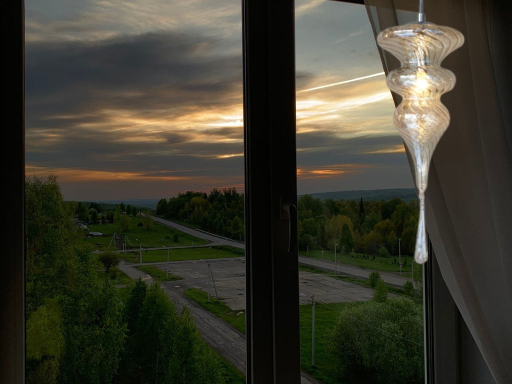 blown glass  pendant light, Unique light fixture, Kitchen décor, Ceiling light, Home décor modern, Light pendants, Dining room Hanging lamp