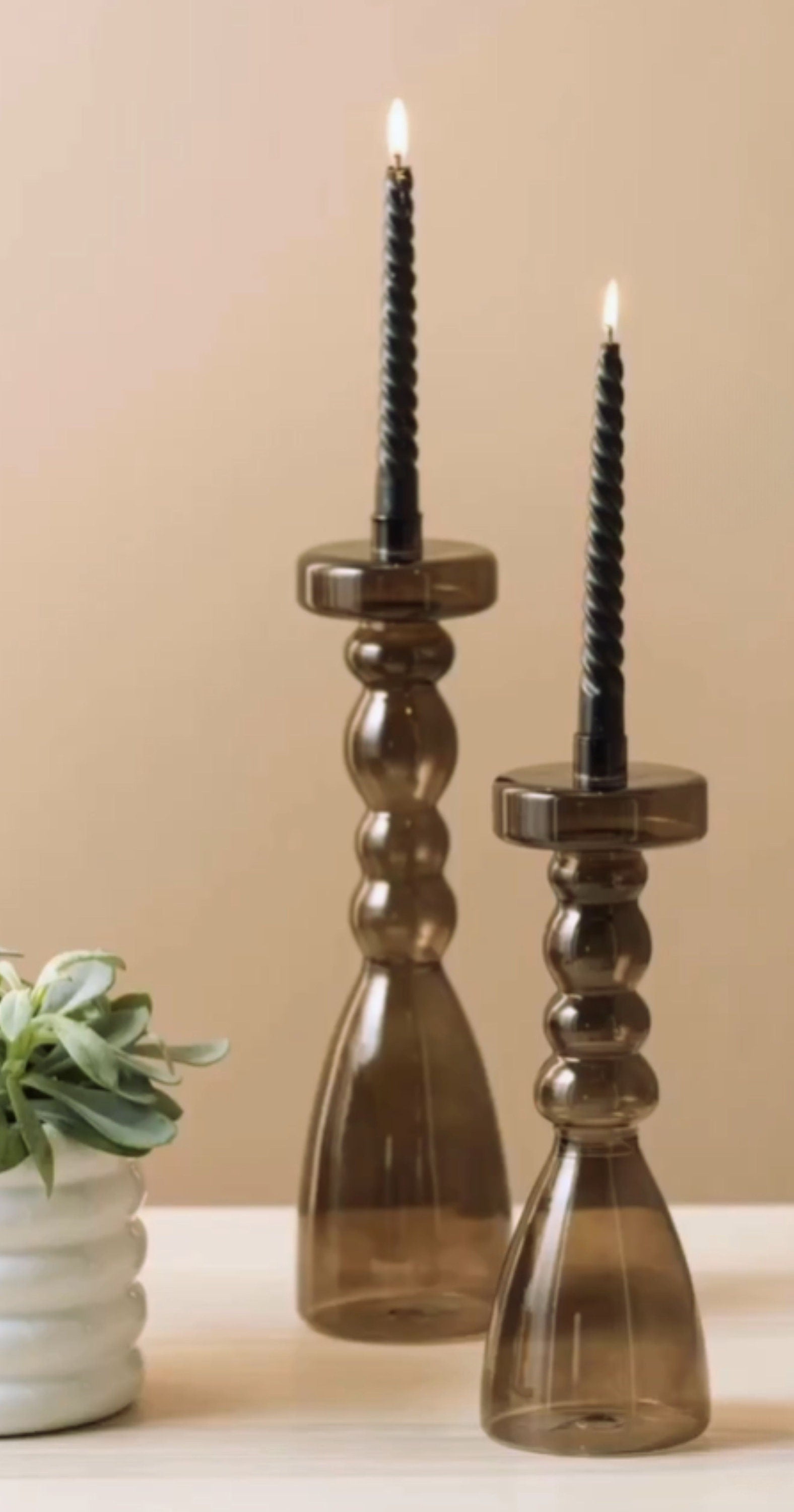 Set of 2 Chic and Elegant Glass Candle Holders: Handmade Bubble Styling, Romantic Appeal, Perfect for Weddings and Vintage Gifts