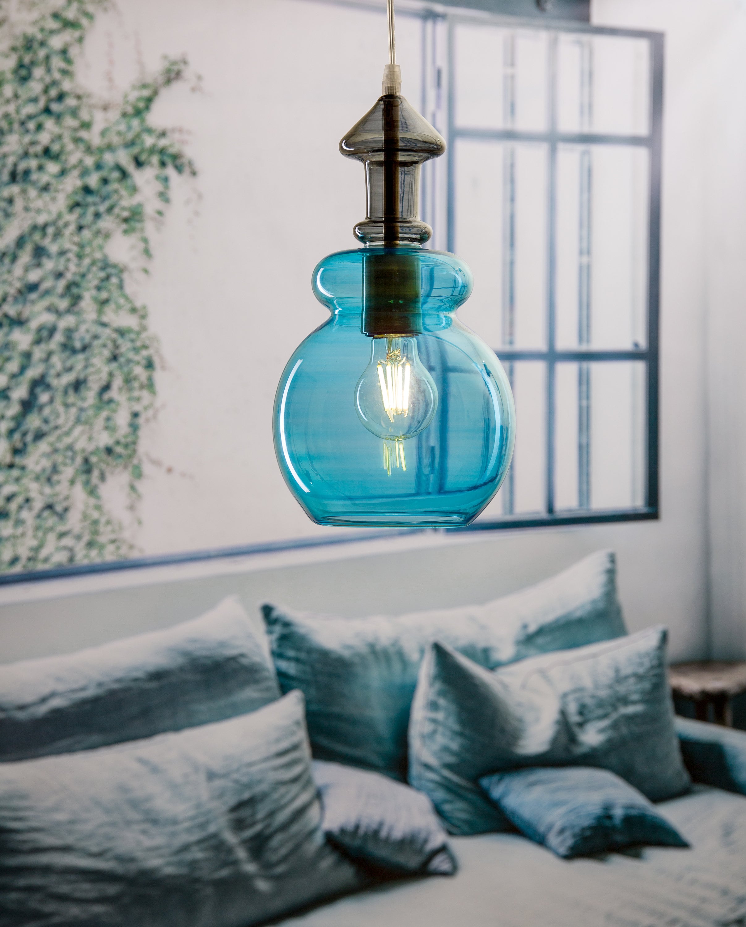 blown glass  pendant light, Unique light fixture, Kitchen décor, Ceiling light, Home décor modern, Light pendants, Dining room Hanging lamp